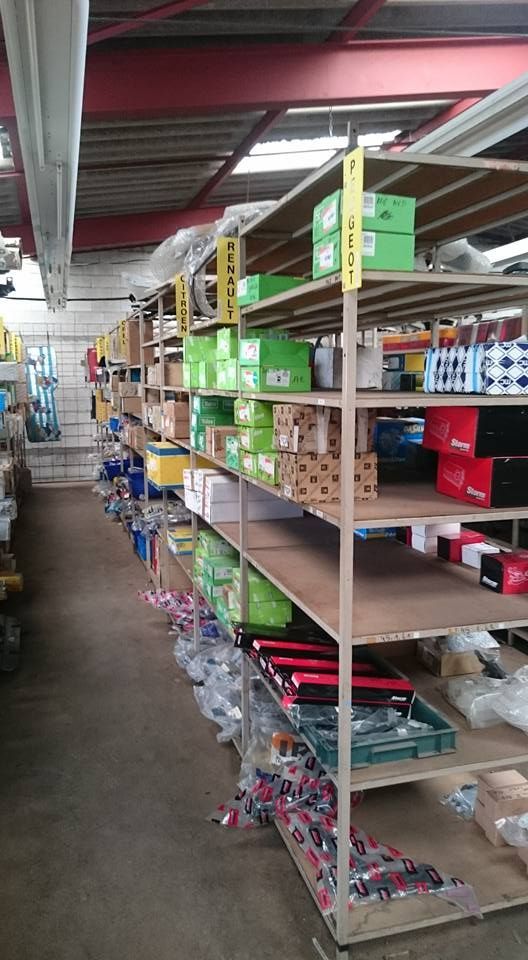 Pièces mécaniques d'occasion dans des rayons