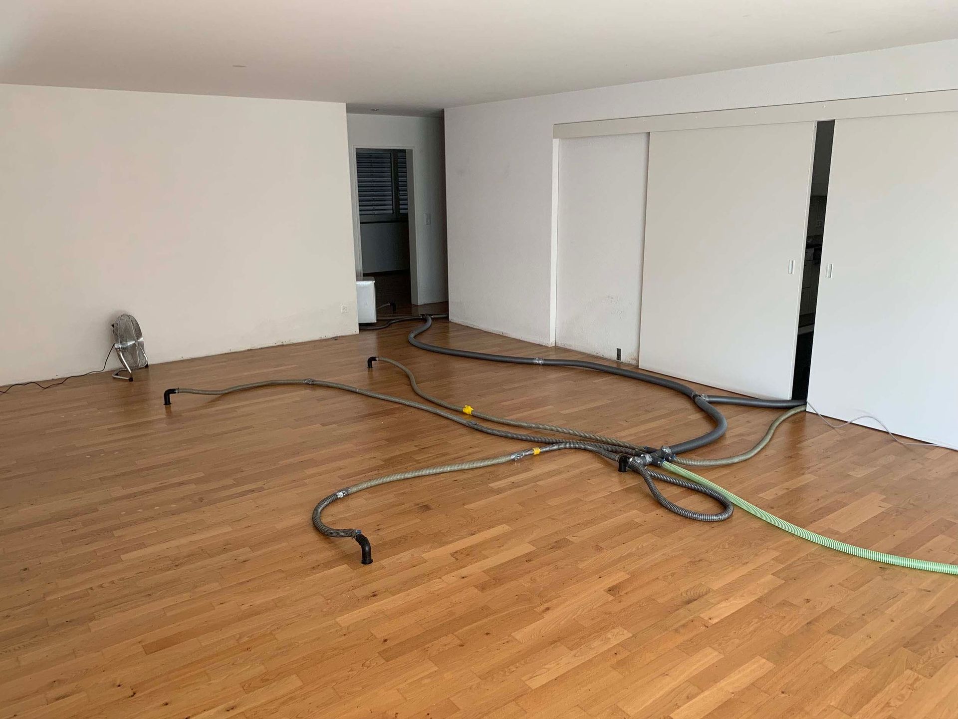 Dämmschichttrockung - Aqua Control AG Bad Ragaz