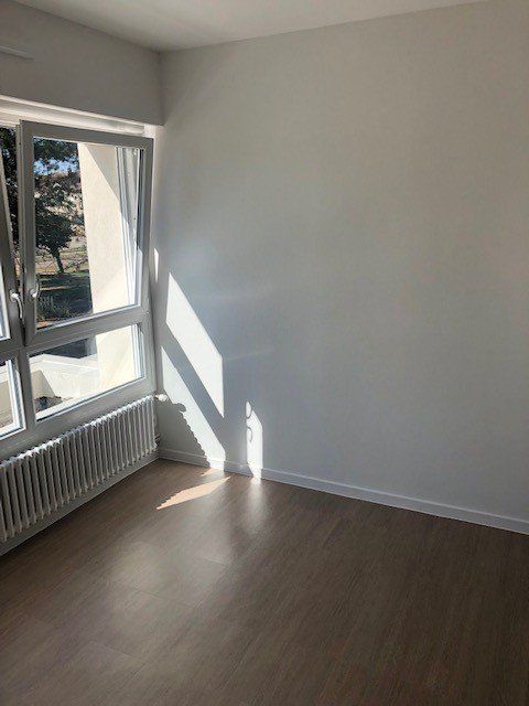 Pose de revêtement de sol APRES