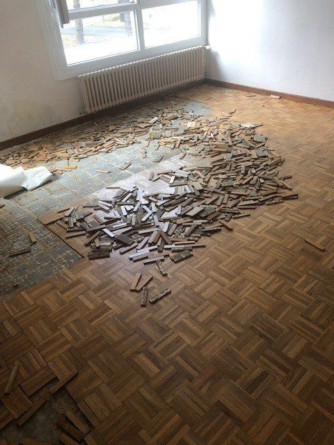 Pose de revêtement de sol AVANT