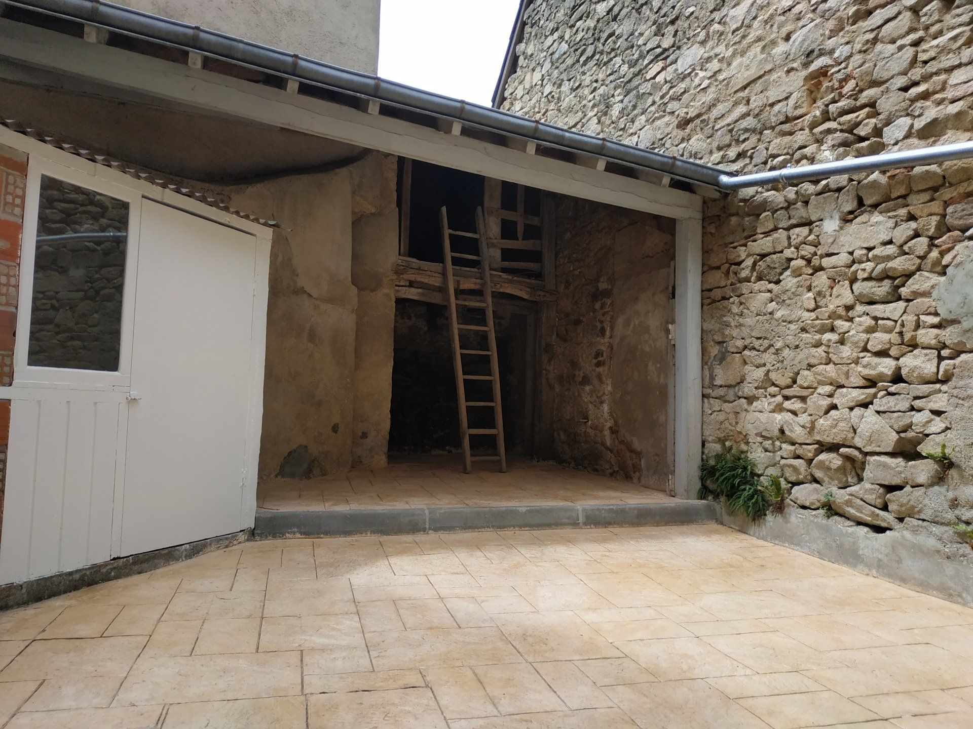 Renovation d'abris extérieur