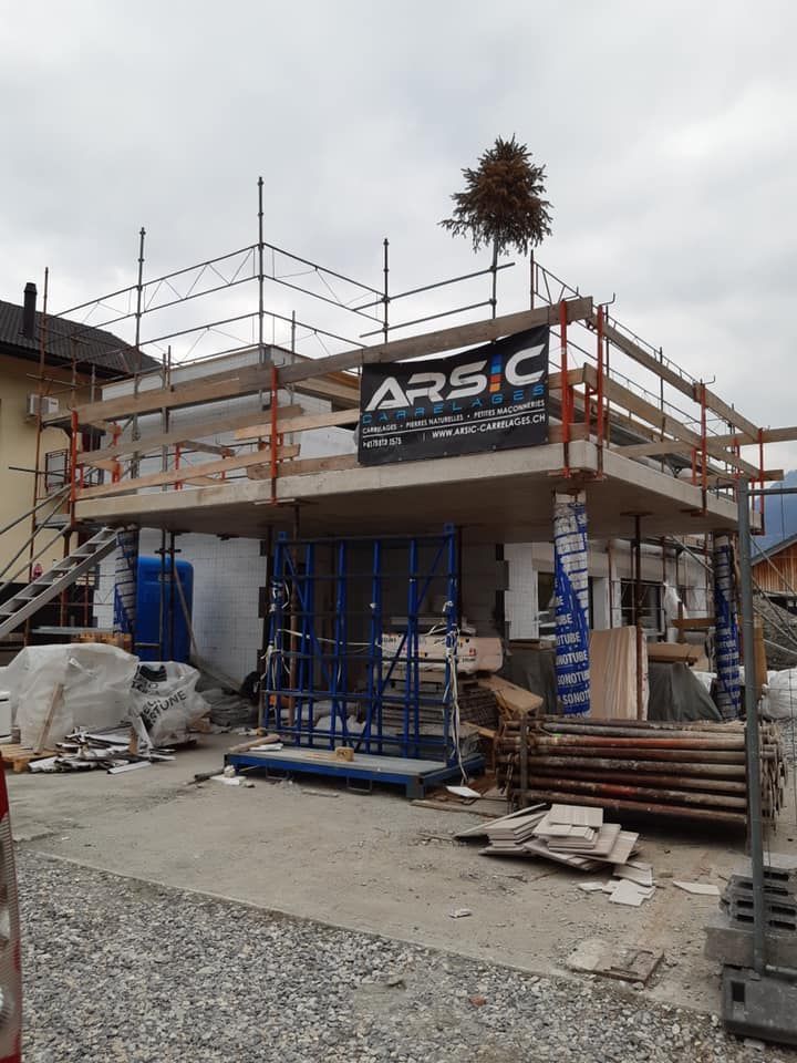 Votre expert en revêtements de sol en Valais - Arsic Carrelages & Revêtements