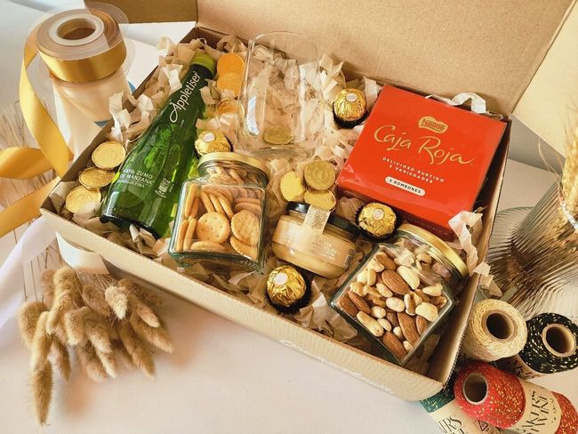 Caja con productos