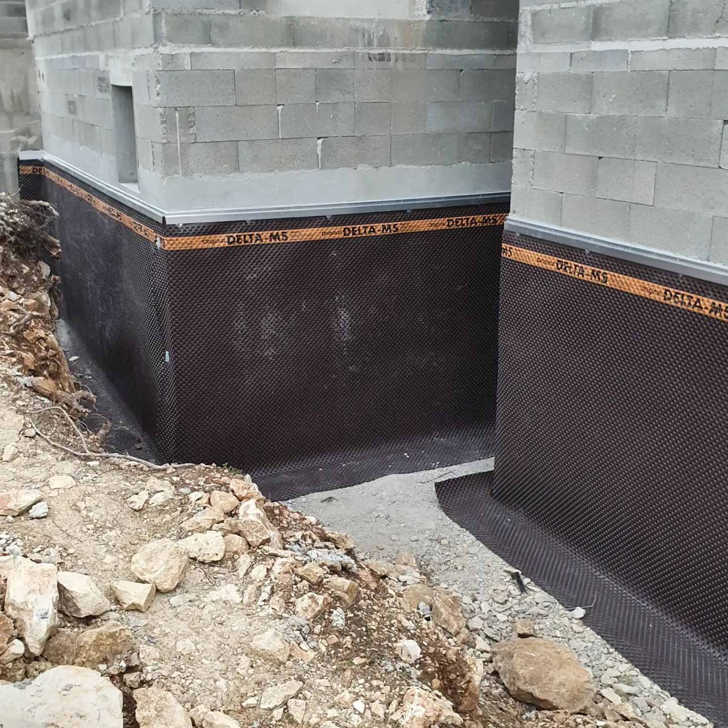 Étanchéité sur un mur