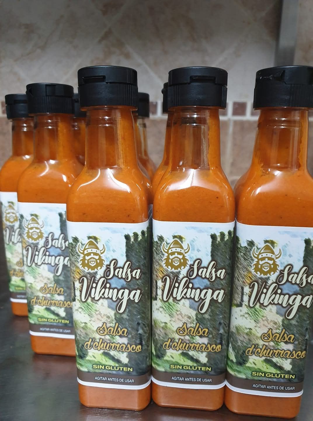 Botellas de salsa picante 