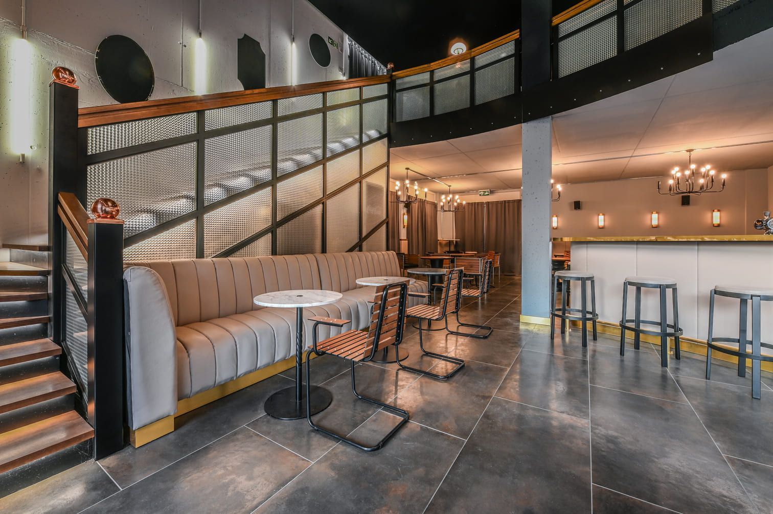 Le Puschkin - Sion - Restaurant, brasserie, take away