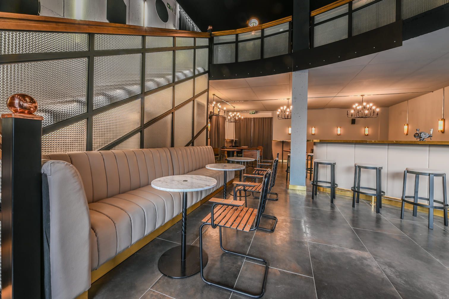 Le Puschkin - Sion - Restaurant, brasserie, take away