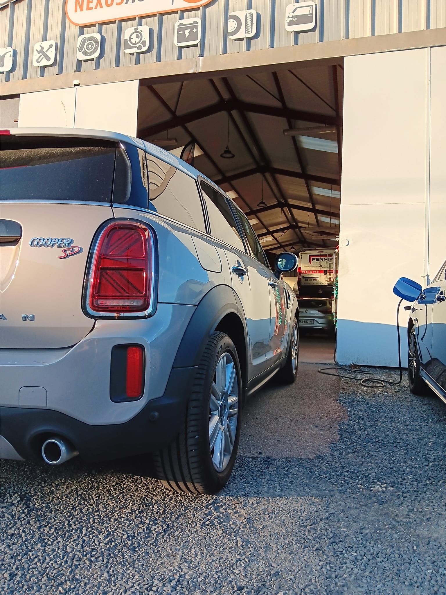 Une MINI Cooper SD