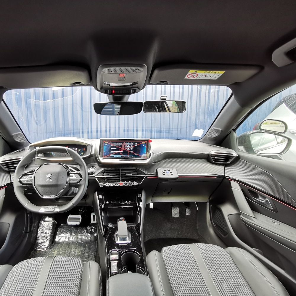 Une voiture sur le banc d'évaluation