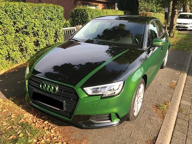 Auto, das von Lackier-Center Holger Poerschke lackiert wurde