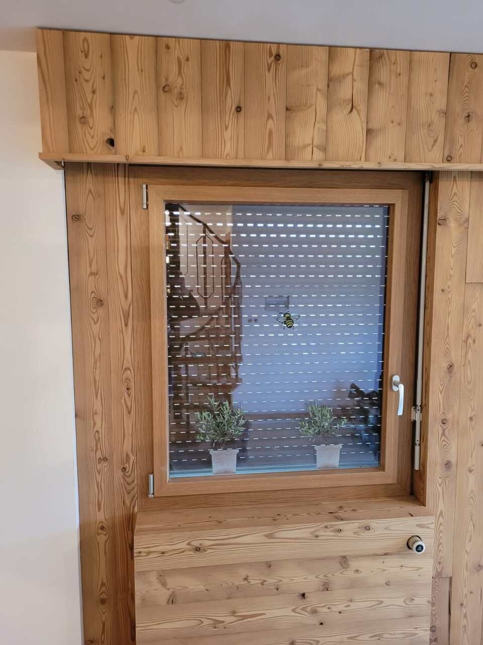 fenêtre en bois fait sur mesure