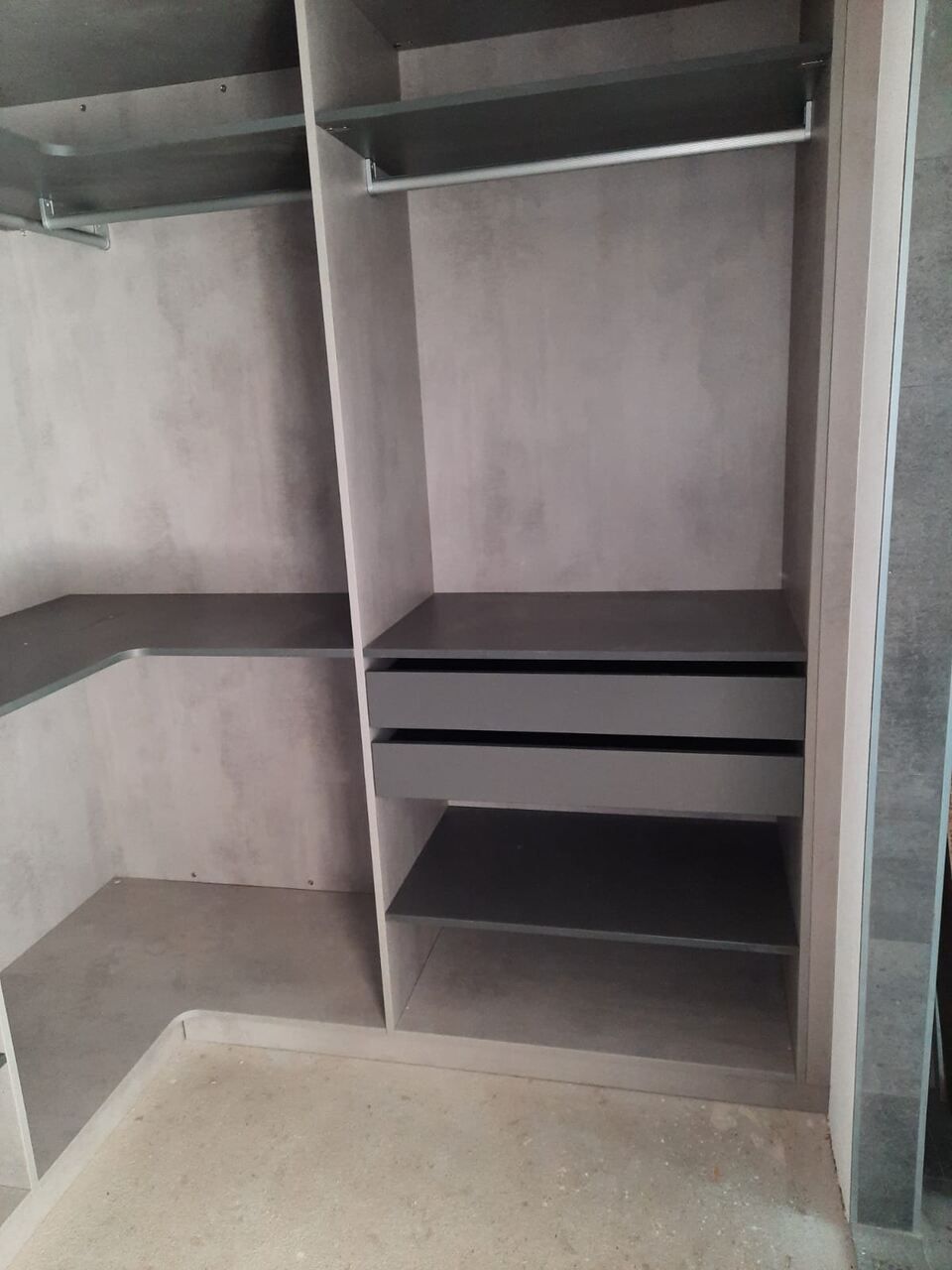 fabrication d'armoire et rangemens