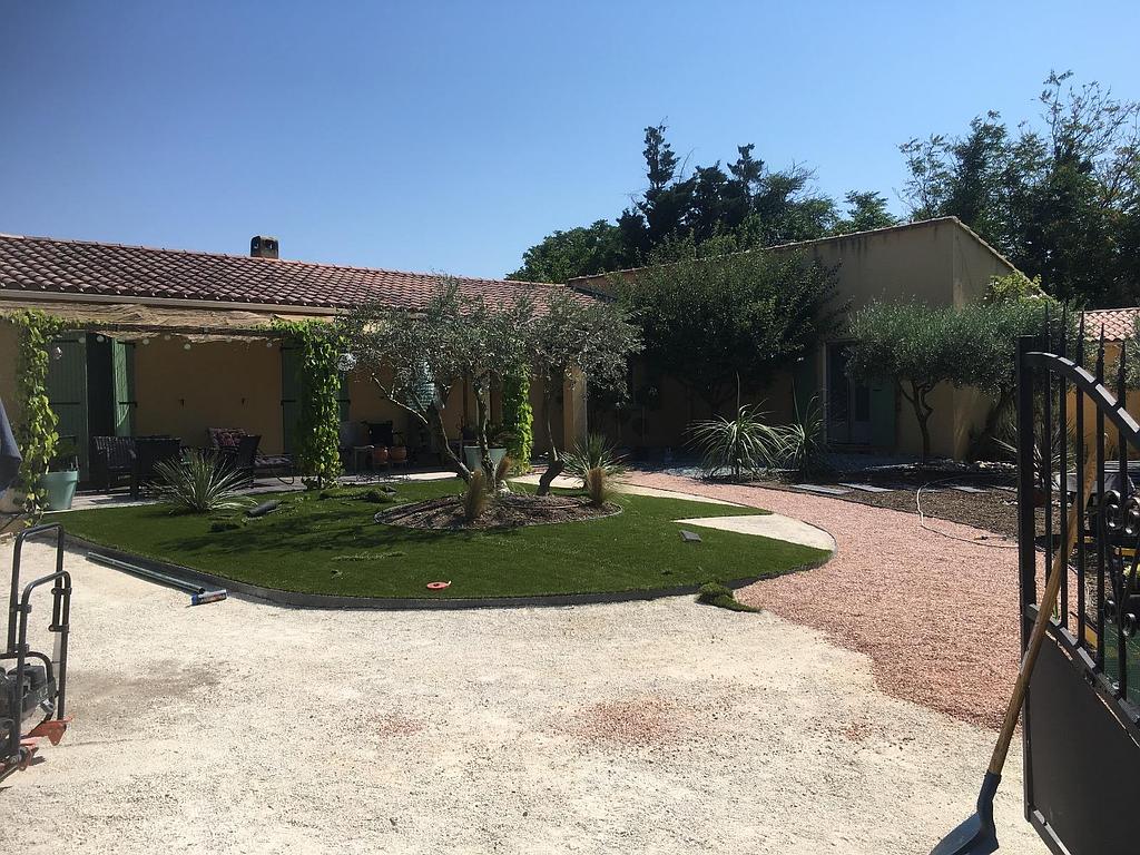457 Chemin De Mangepan Isle Sur La Sorgue
