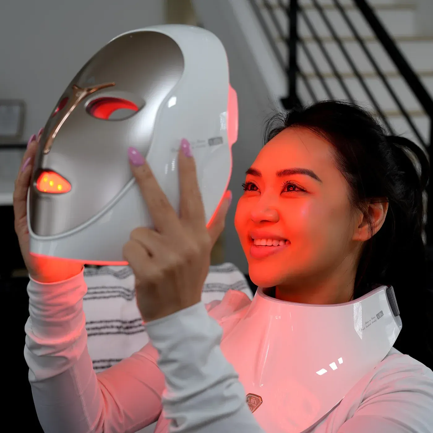 Dashe Beauty ARTEMIS LED MASK & NECK SYSTEM
