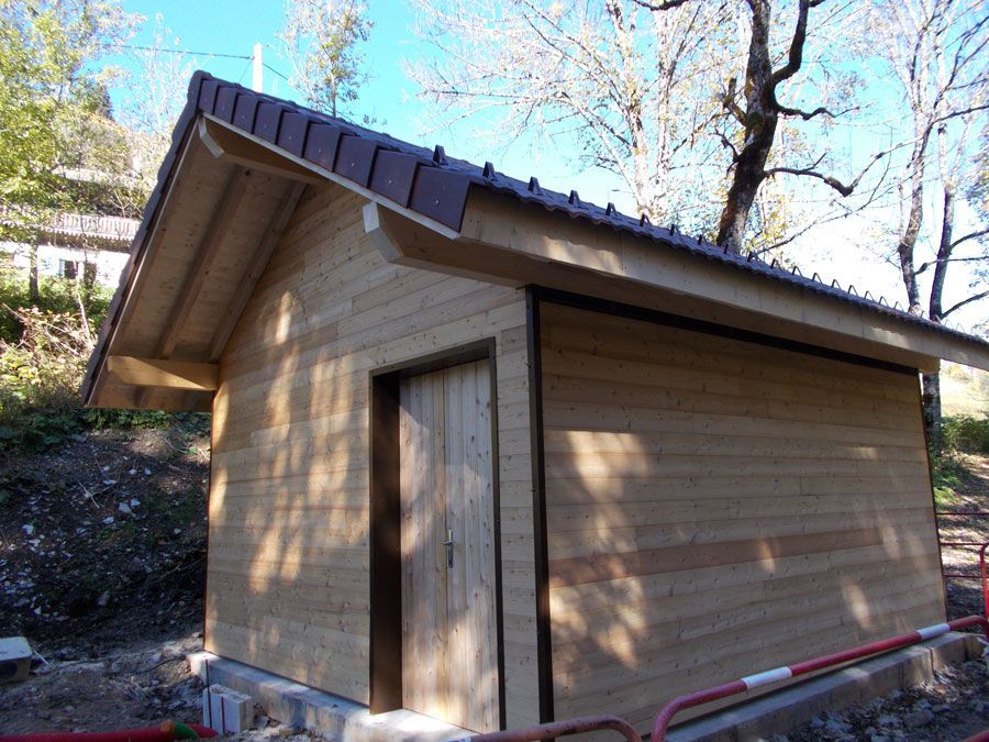 Petit châlet en bois