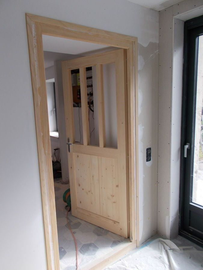 Porte intérieure en bois