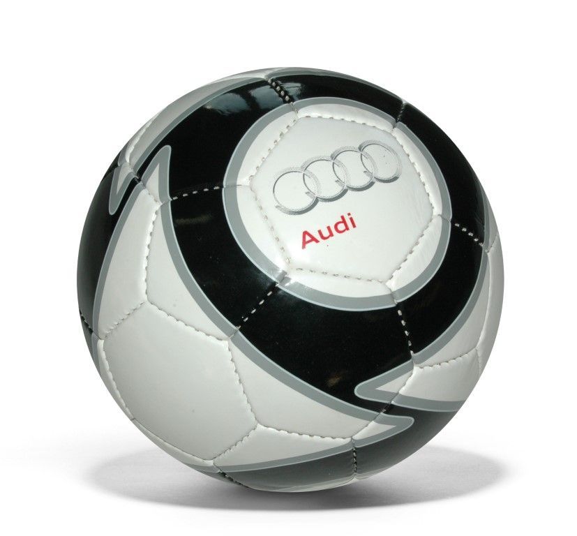 Angebot - Fußbälle bedrucken lassen: Motiv Label Audi