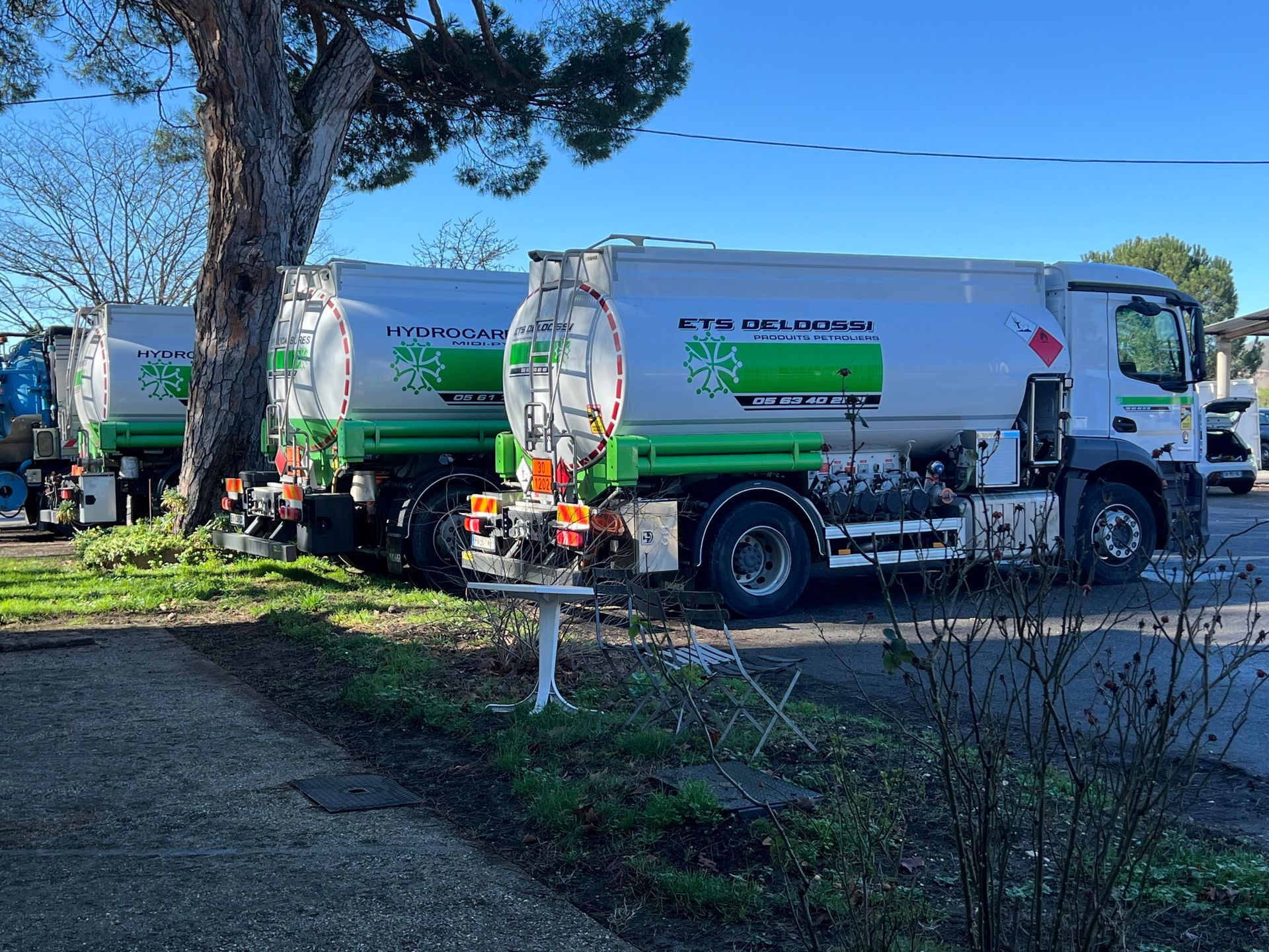 Camion de livraison de fioul domestique