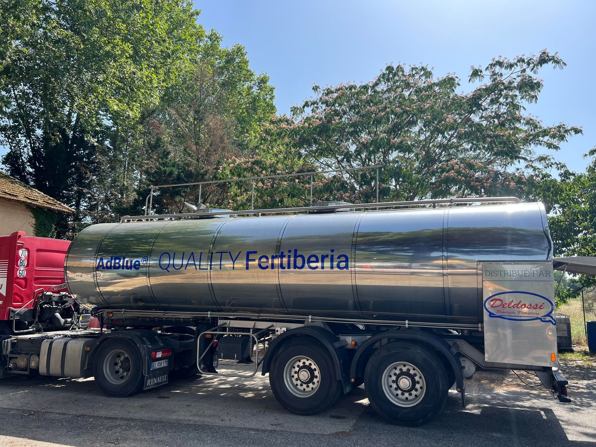 Série de bouteilles argentées