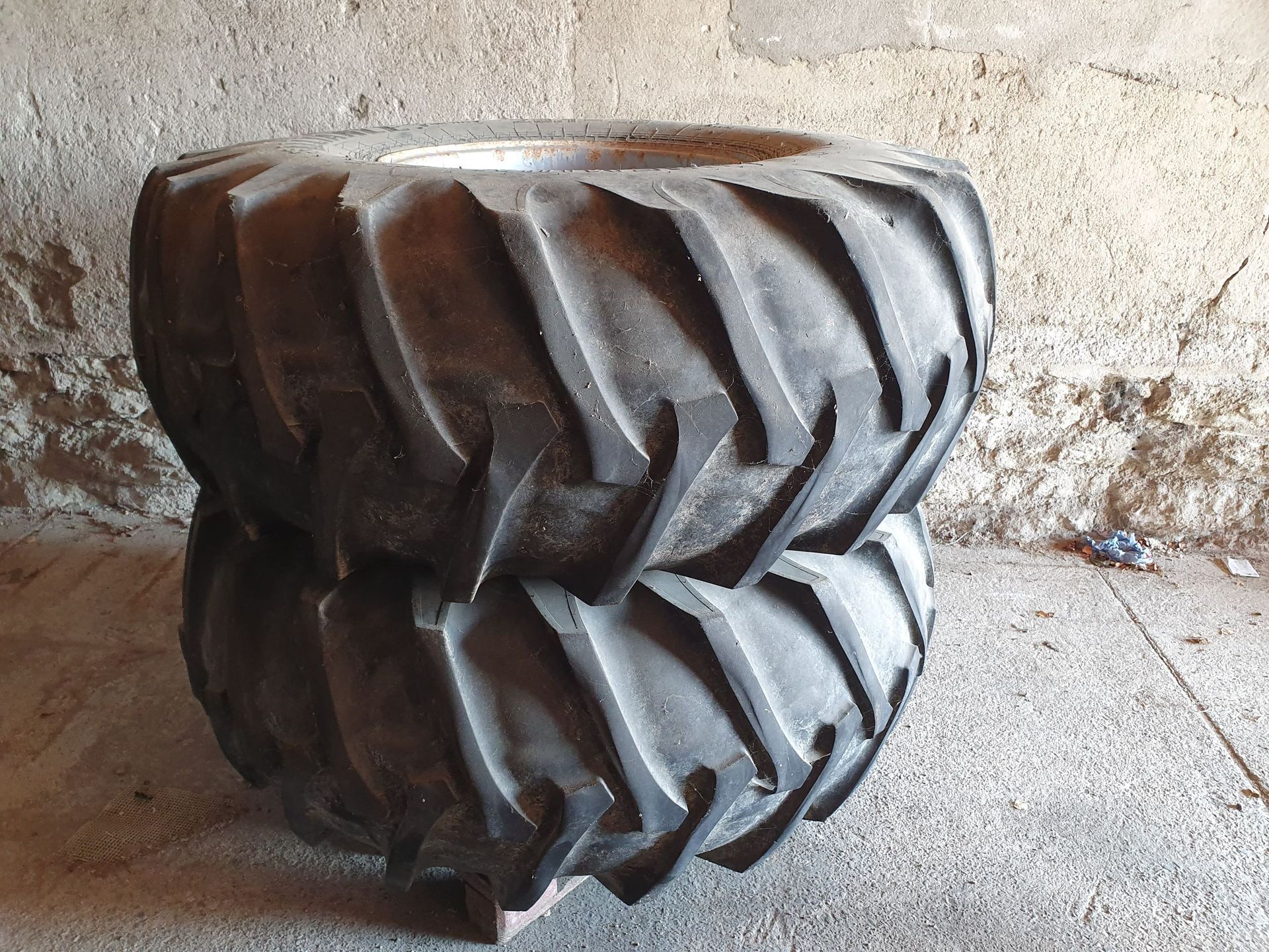 Roues 23.1-26 pour Epandeuse