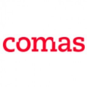 El logotipo de comas es rojo y blanco sobre un fondo blanco.