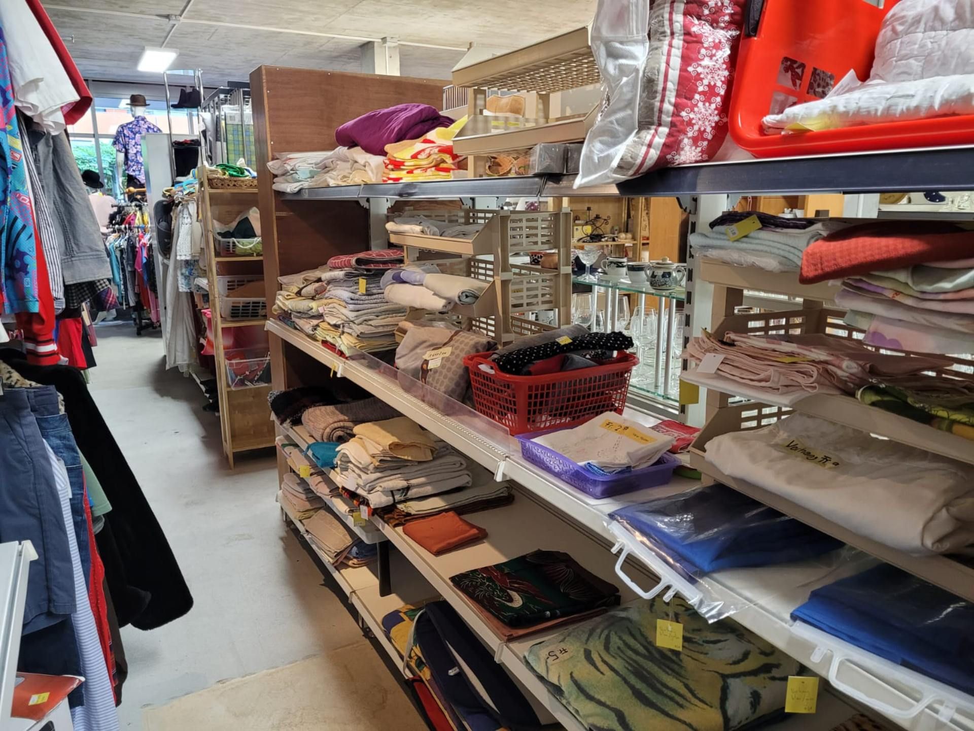 Loop ReSale Secondhand Shop