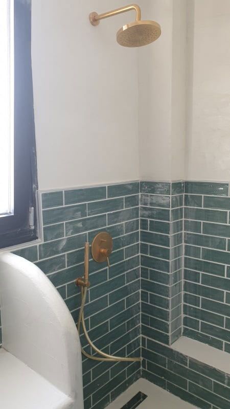 Υδραυλικές Εγκαταστάσεις - Θέρμανση - Εγκατάσταση Φυσικού Αερίου - Ανακαίνιση μπάνιου Sergo