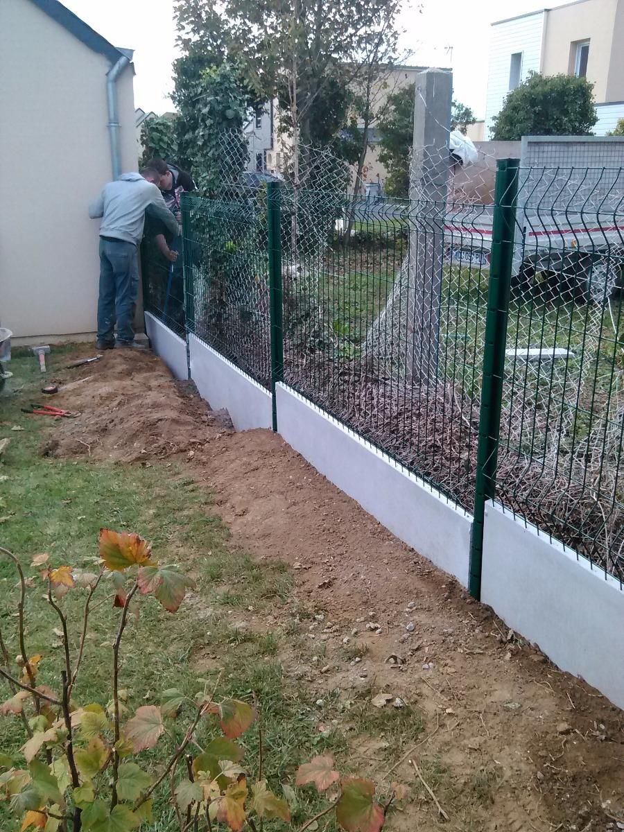 Installation d'un grillage