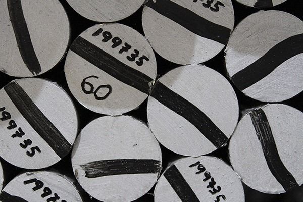 Un montón de círculos con el número 60 en ellos