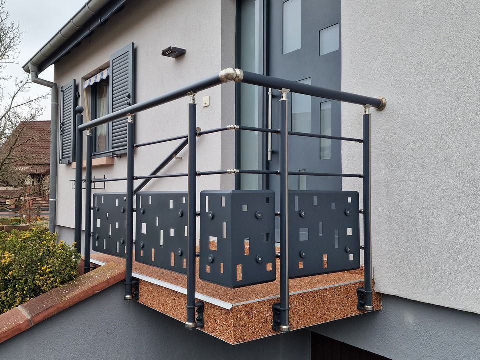 Petit garde-corps pour une entrée de maison