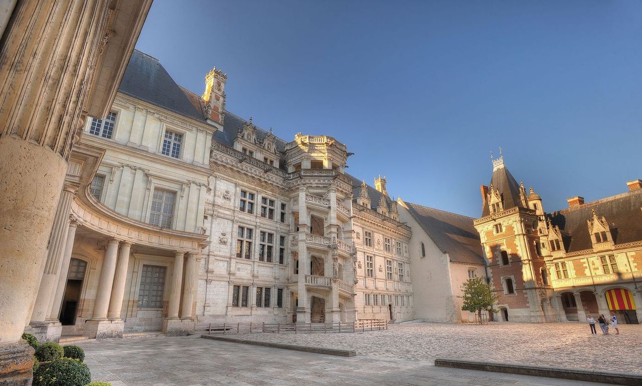 Cour du château royal de Blois
