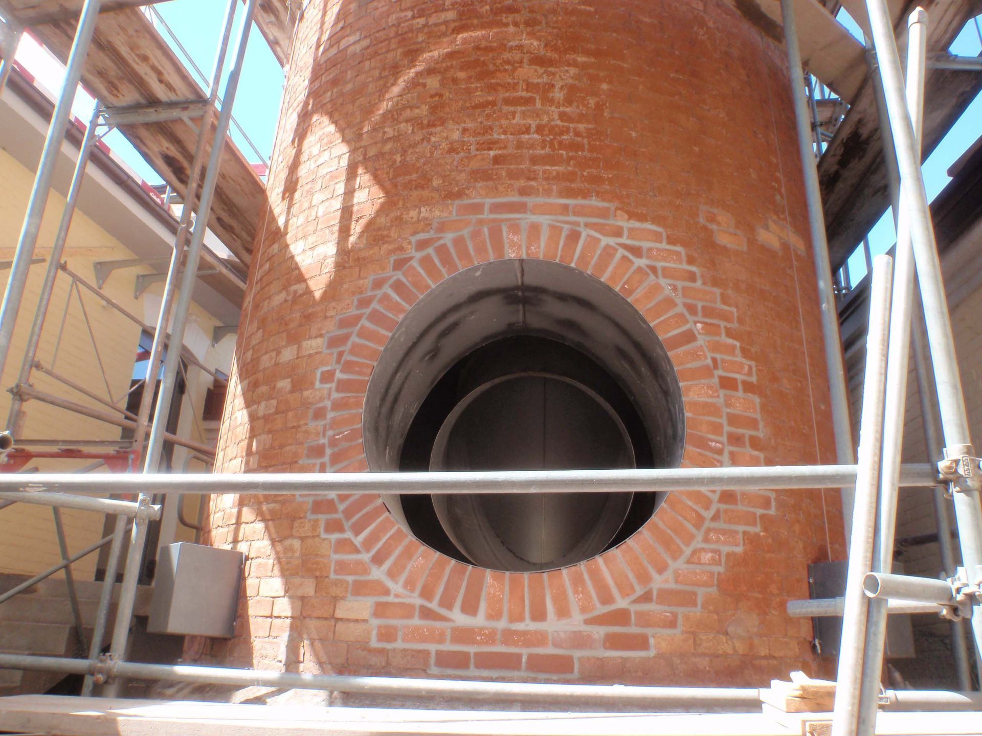 Colombo Feuerfesttechnik AG - Hochkamin