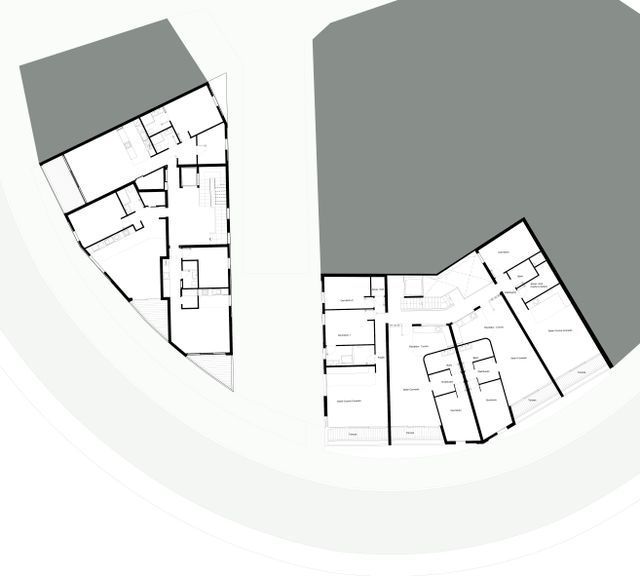 Un plano en blanco y negro de un edificio