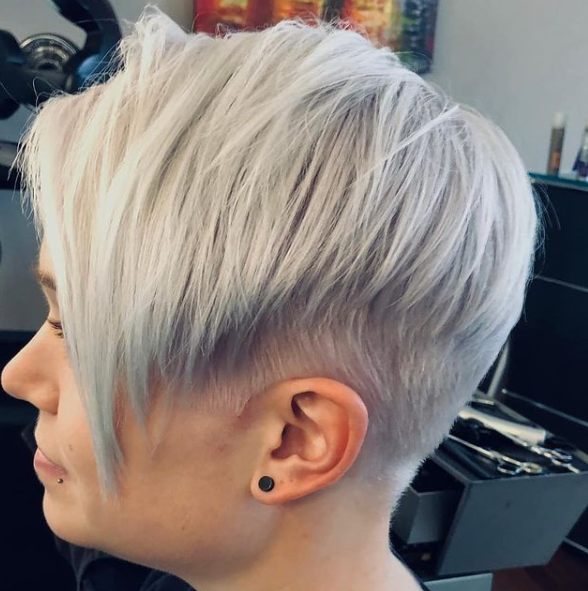 Kurzhaarschnitt Frau - Haarlokal in Küssnacht am Rigi