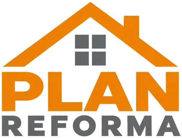 Logotipo de PLAN Reforma con un tejado naranja y ventanas grises sobre el texto naranja y gris