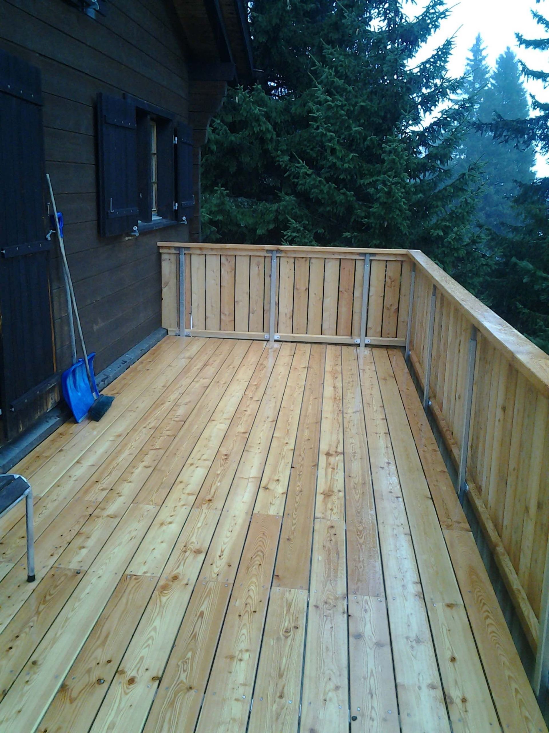 Zimmerei - Lustenberger Holzbau GmbH in Malix