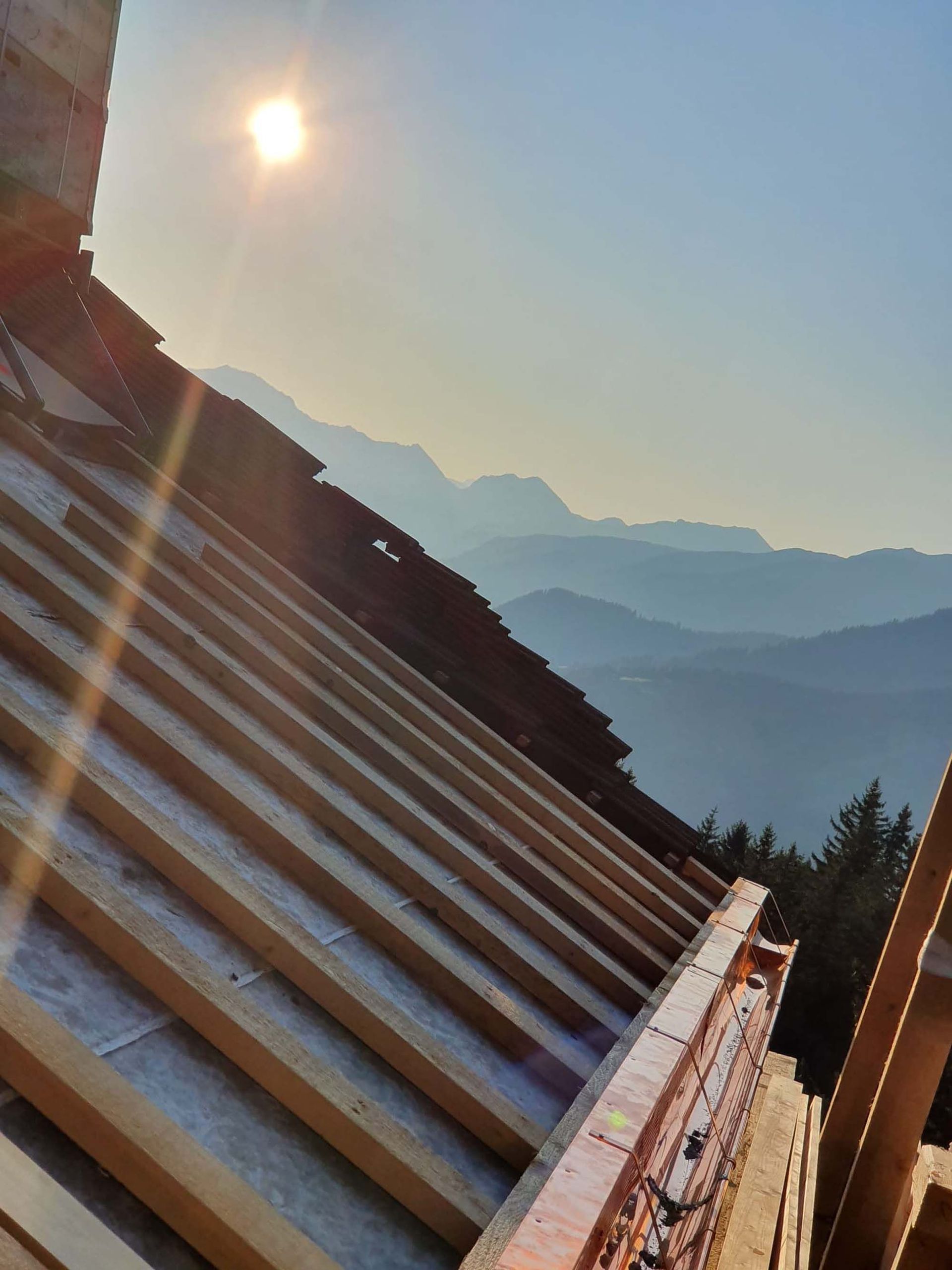 Zimmerei - Lustenberger Holzbau GmbH in Malix