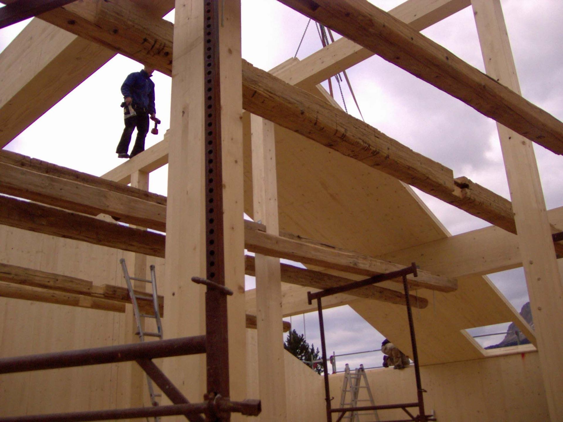 Zimmerei - Lustenberger Holzbau GmbH in Malix