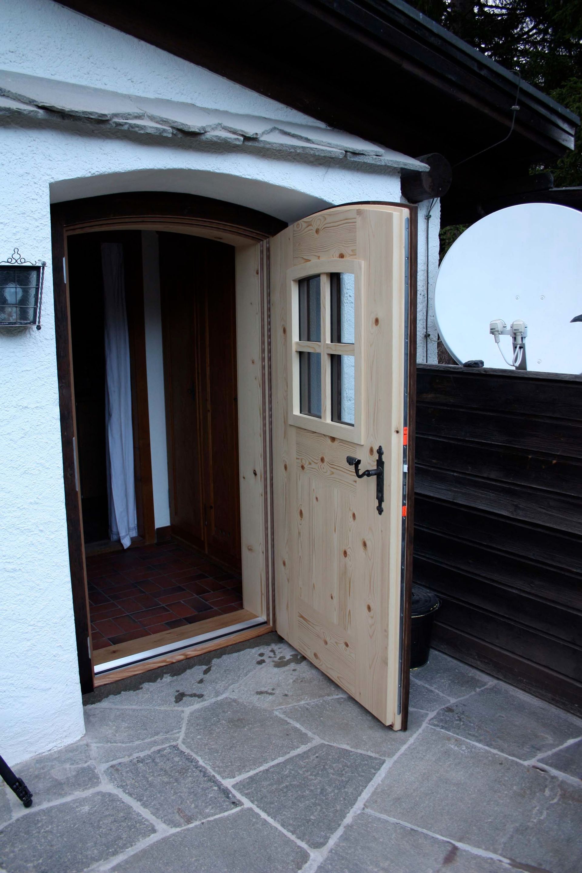 Schreinerei - Lustenberger Holzbau GmbH in Malix