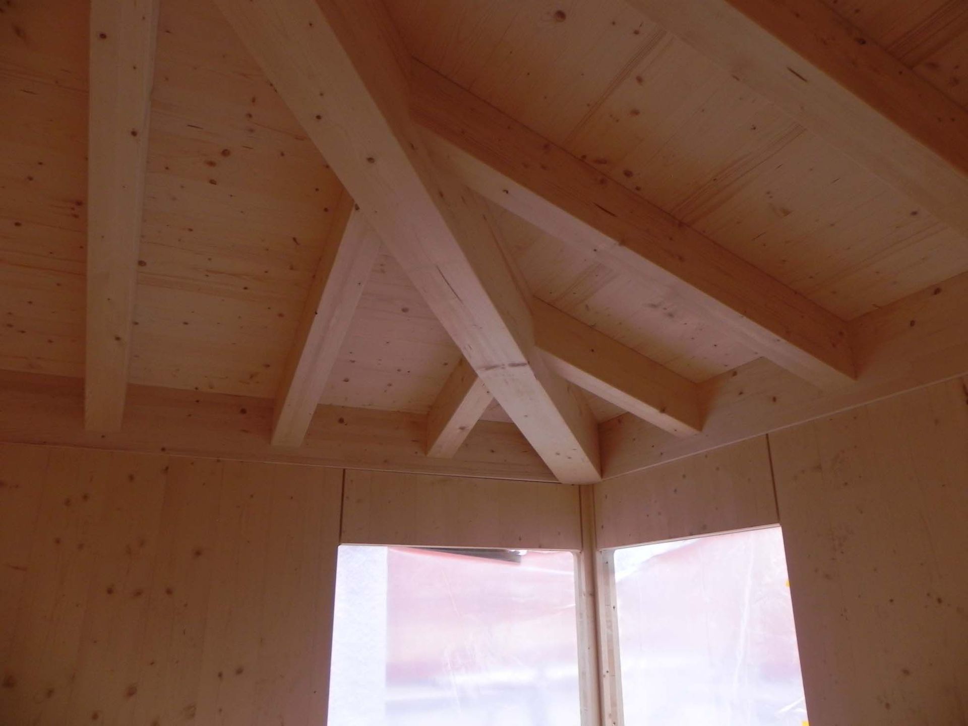 Zimmerei - Lustenberger Holzbau GmbH in Malix