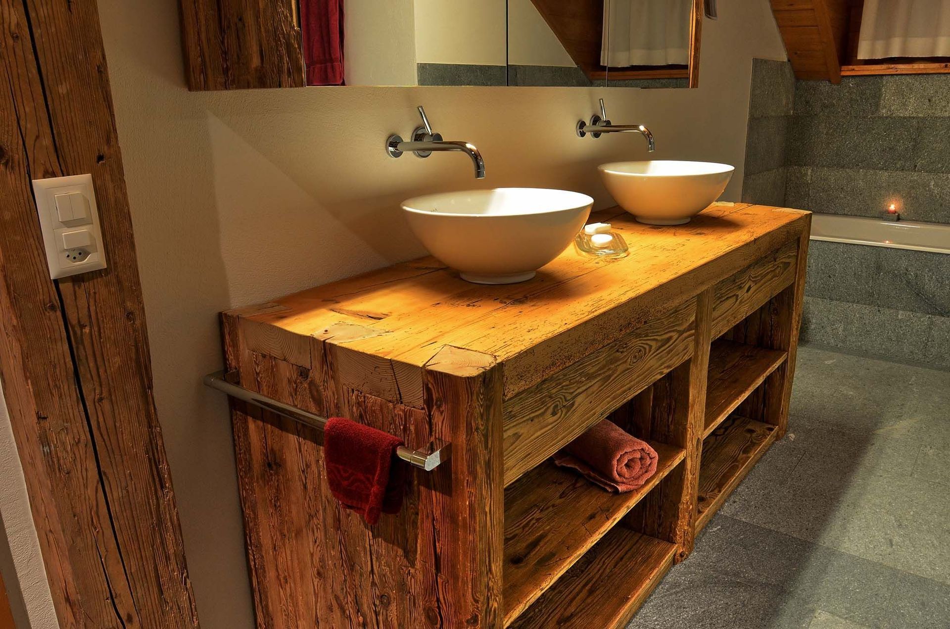 Altholz - Lustenberger Holzbau GmbH in Malix