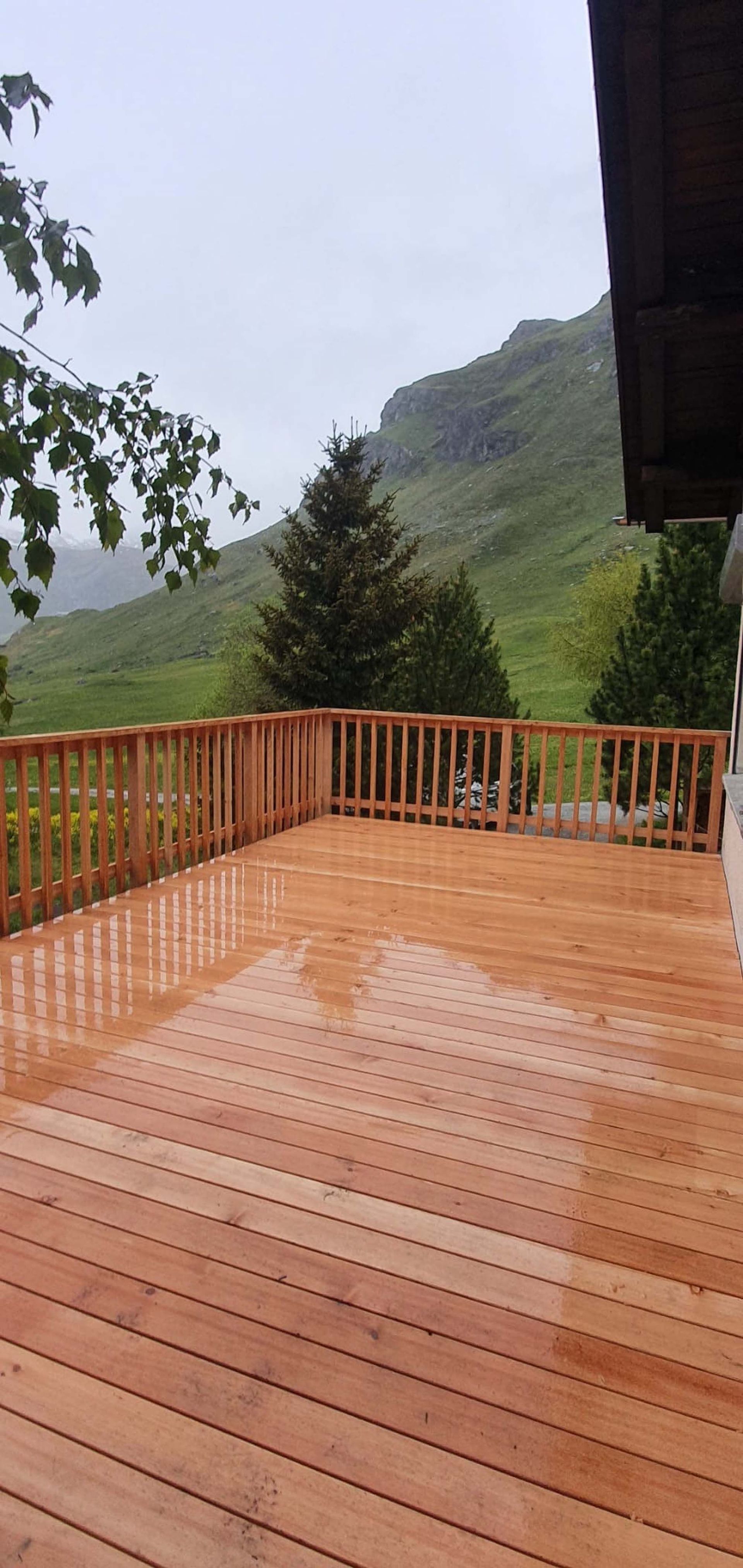 Zimmerei - Lustenberger Holzbau GmbH in Malix