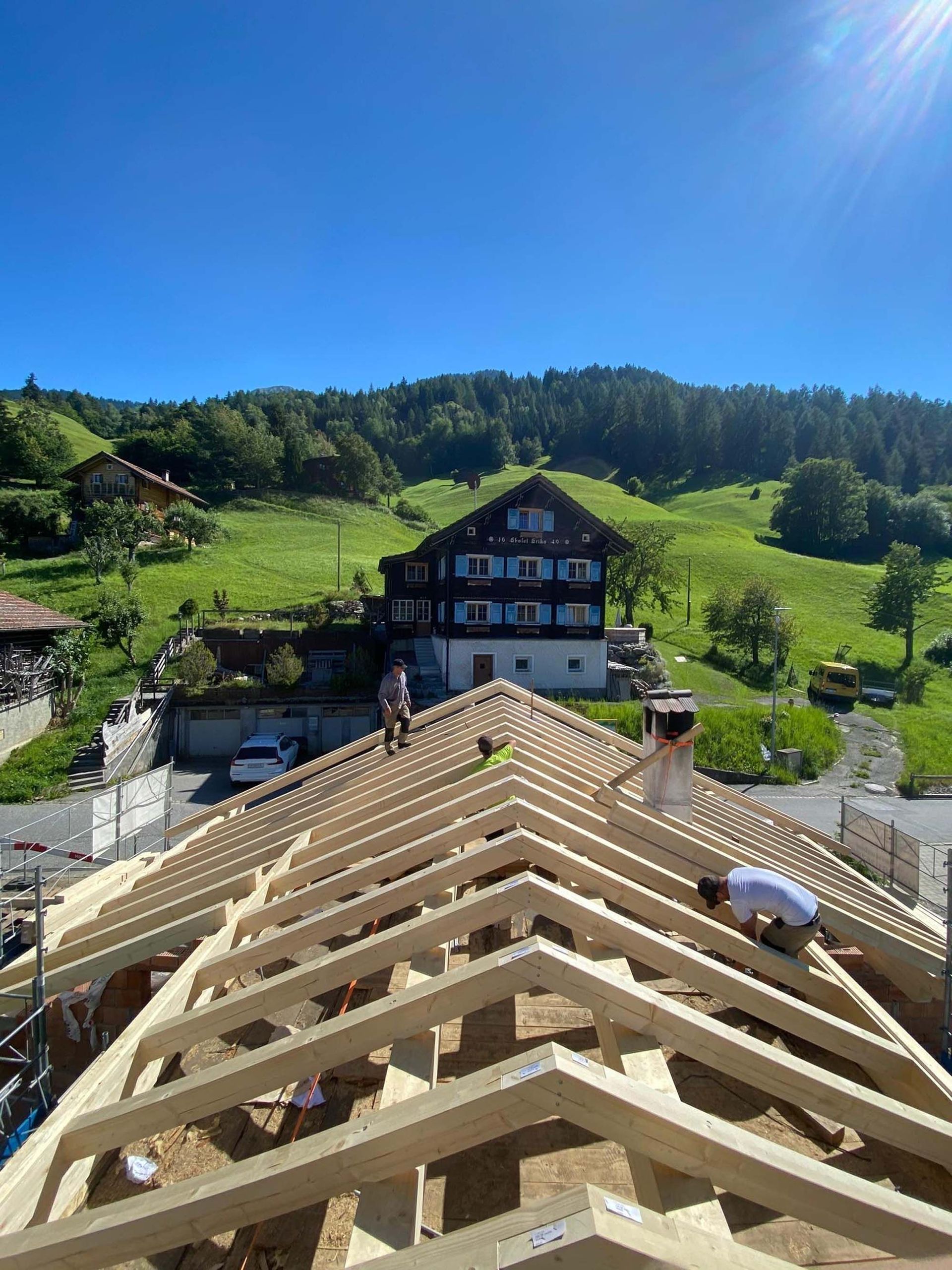 Zimmerei - Lustenberger Holzbau GmbH in Malix