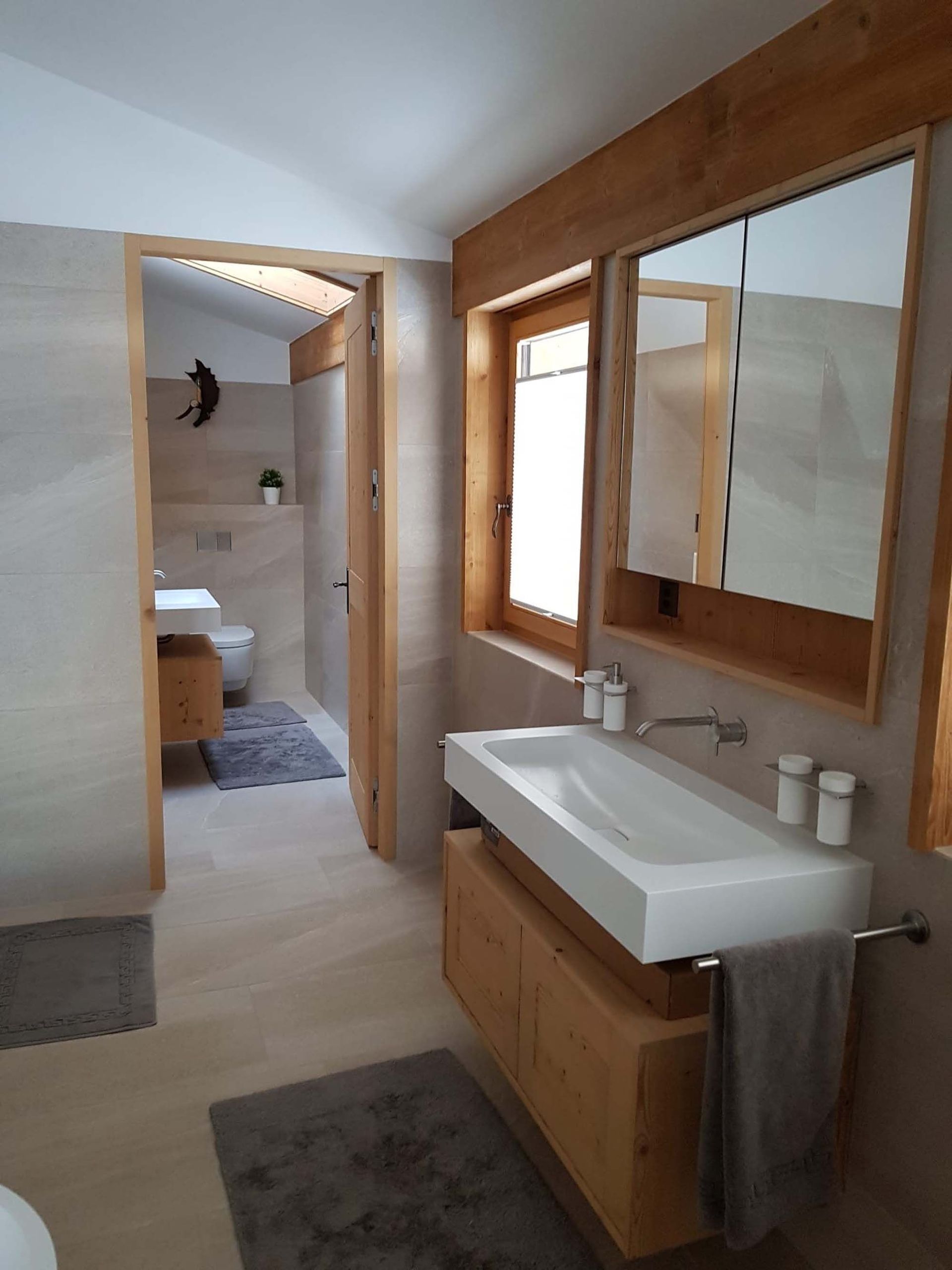 Schreinerei - Lustenberger Holzbau GmbH in Malix