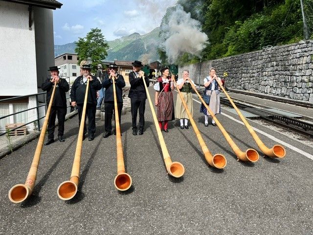 Ein gelungener Saisonstart!
Wir wünschen der BRB eine gute Saison