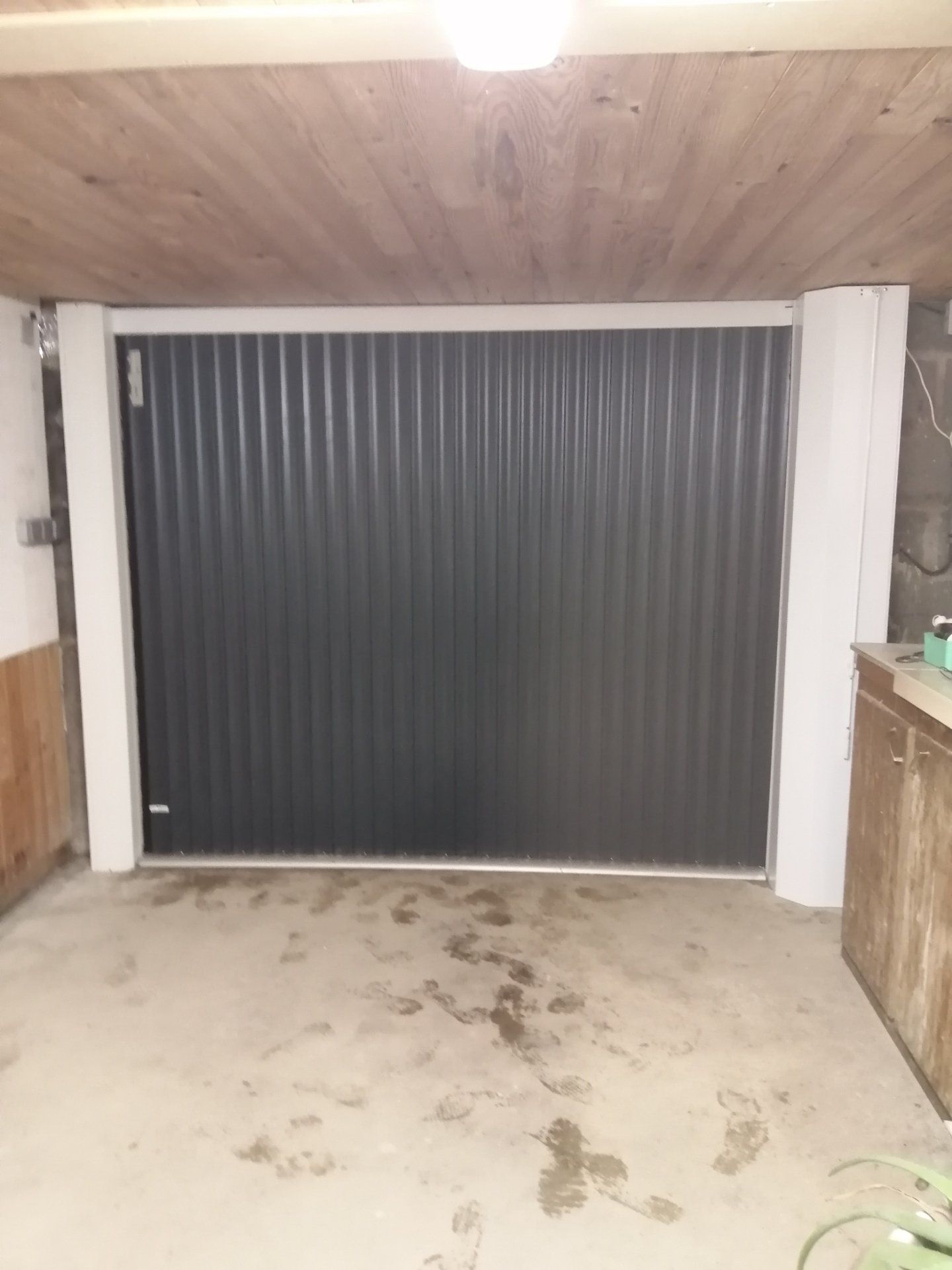 Porte de garage anthracite