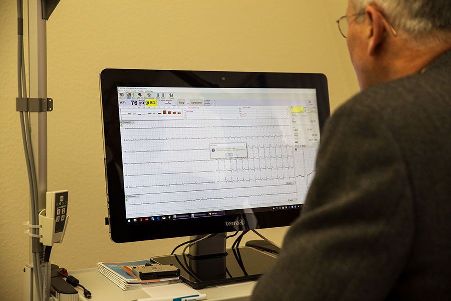 Dr. Fritschka & Dr. Kunkel – Computer in einer Arztpraxis