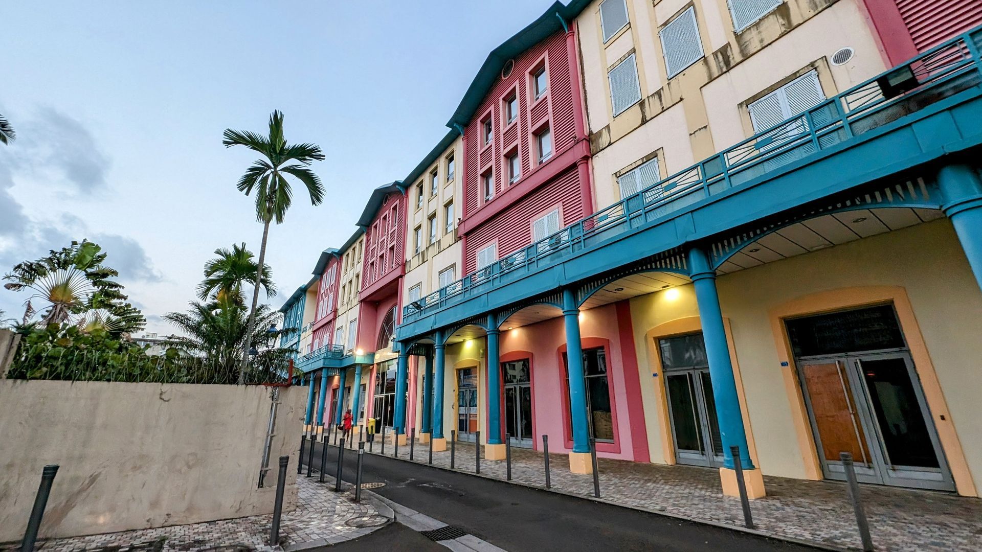 Des façades de maisons à Fort-de-France.