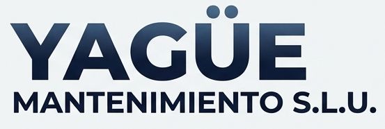 Logotipo de YAG&Uuml;E MANTENIMIENTO SLU en texto azul y negro sobre fondo blanco.