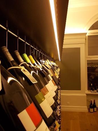 LED Weinkeller | LED IllumiNation | LED Leuchten, Komponenten & Lichttechnik | Jenins